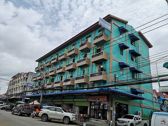 Condo — photo 2