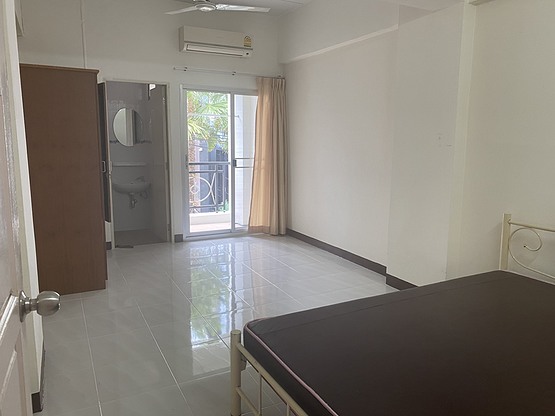 Condo · bangkok — photo 4