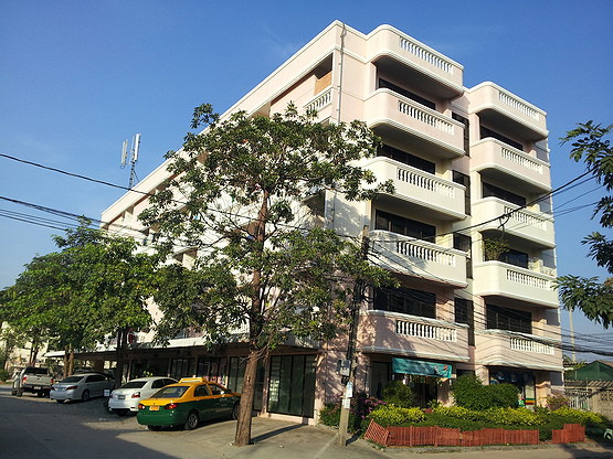 Condo · Bang Khen, bangkok — photo 1