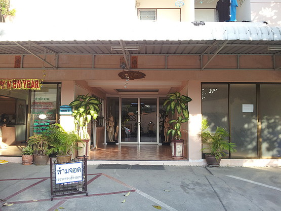 Condo · Bang Khen, bangkok — photo 2