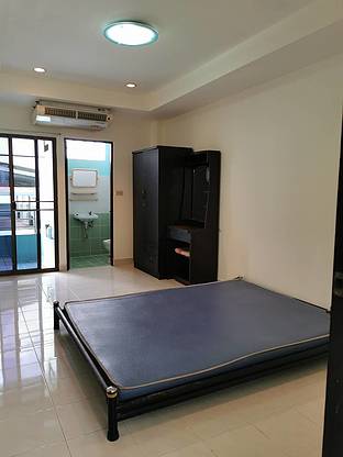 Condo · bangkok — photo 2