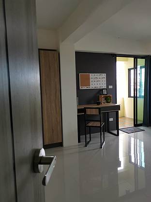 Condo — photo 2