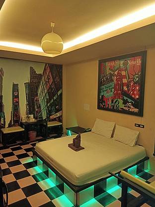 Condo · Saphan Sung, bangkok — photo 2