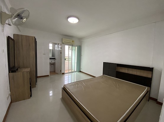 Condo · Khlong San, bangkok — photo 5
