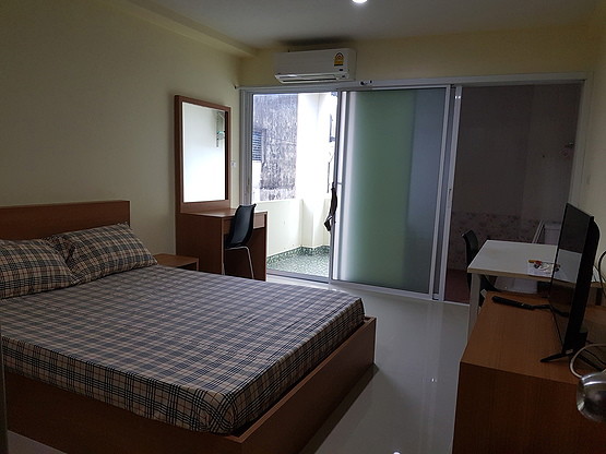 Condo — photo 5