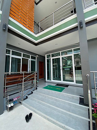 Condo — photo 4