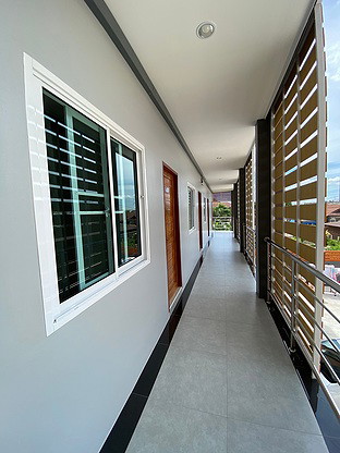 Condo — photo 5