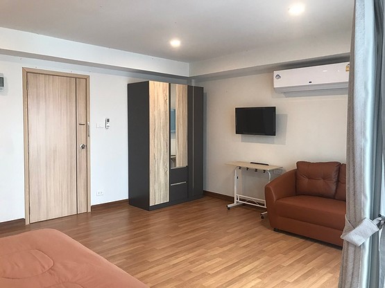 Condo — photo 4