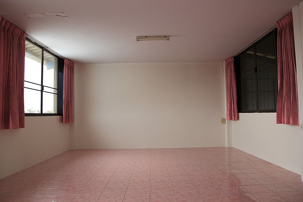 Condo · Phra Khanong, bangkok — photo 2