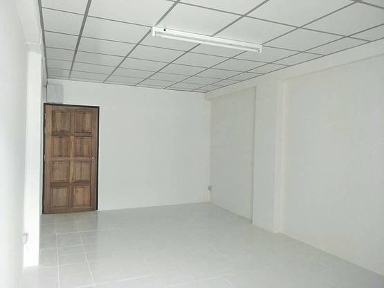 Condo · Phra Pradaeng — photo 4