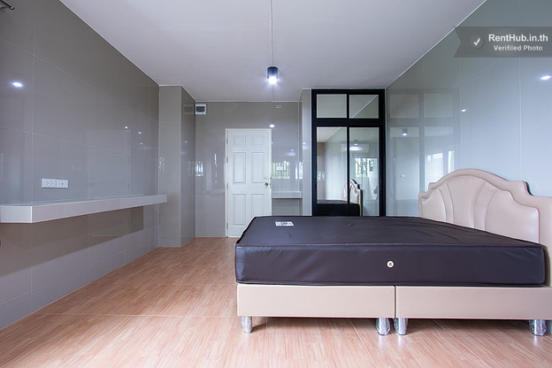 Condo — photo 5