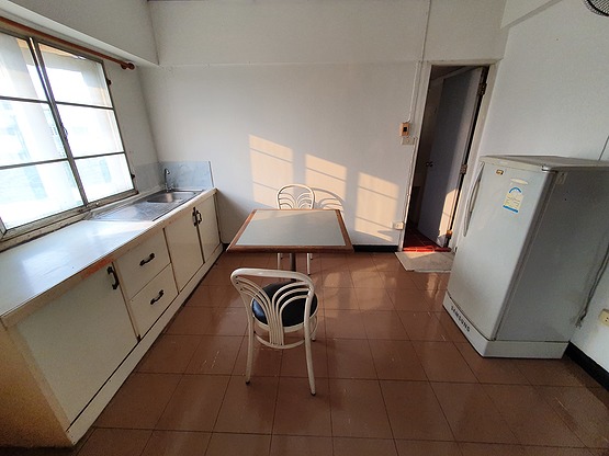 Condo · bangkok — photo 2