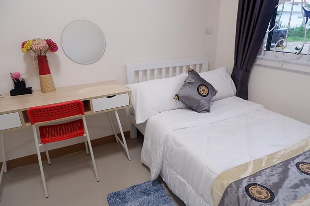 Condo · Mueang Chon Buri, chon_buri — photo 4