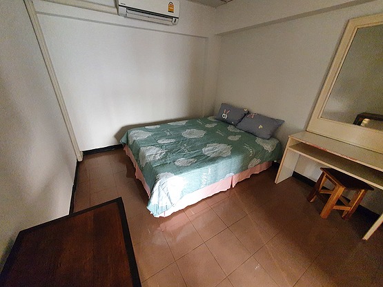 Condo · bangkok — photo 1