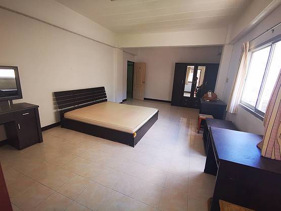 Condo — photo 3