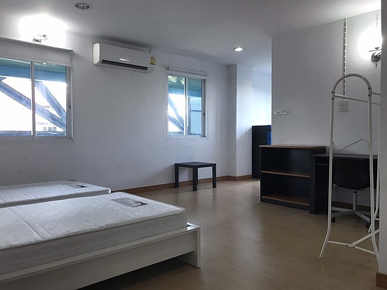 Condo · Mueang Chon Buri, chon_buri — photo 5