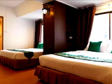 Benz House - Phibun Prachasan College, Primary Section Short Term Rental