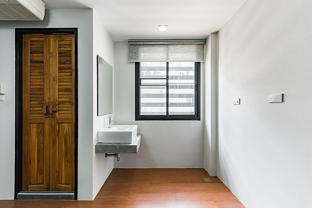 Condo · Khlong San, bangkok — photo 5