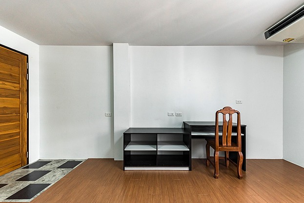 Condo · Khlong San, bangkok — photo 4