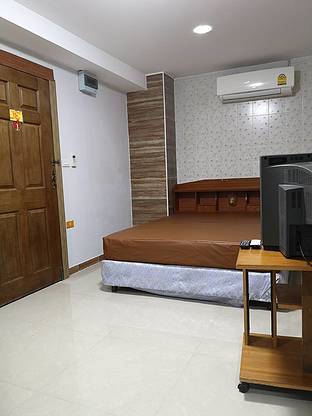 Condo · Bang Na, bangkok — photo 1