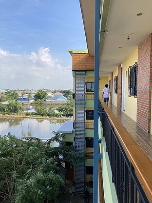 Condo · Bang Bua Thong — photo 3