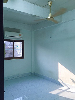 Condo · Khlong Toei, bangkok — photo 5