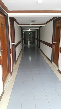 Condo · Wang Thonglang, bangkok — photo 5