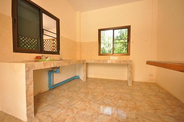 Condo — photo 5