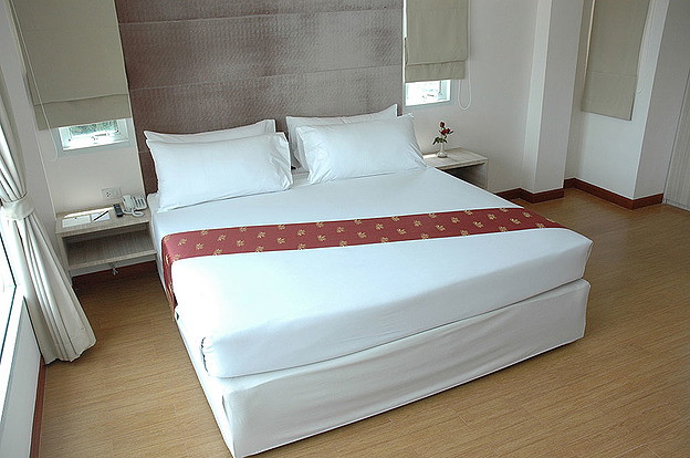 Condo · Huai Khwang, bangkok — photo 3