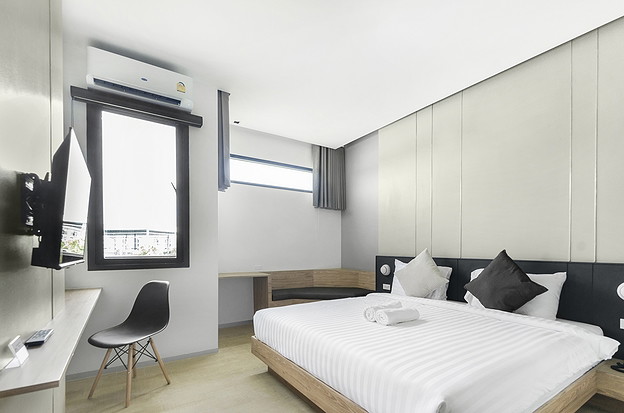 B48 Hotel