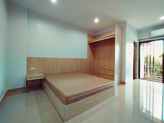 Condo — photo 4