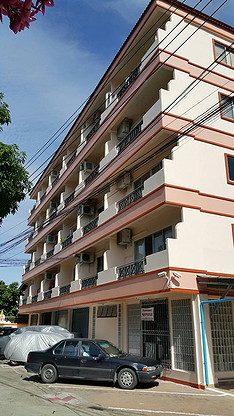 Condo · Bangkok Yai, bangkok — photo 1