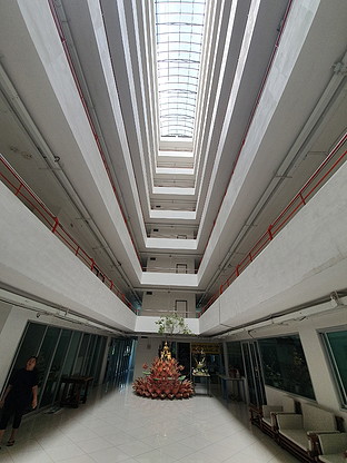 Condo · Mueang Nonthaburi — photo 2