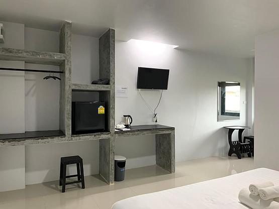 Condo — photo 3