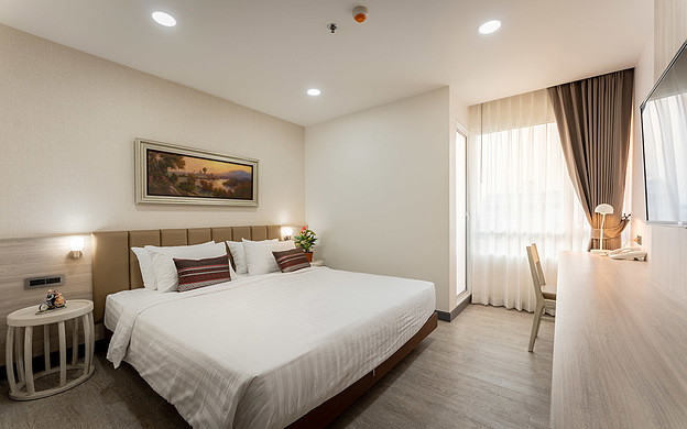 K Garden Service Apartment — photo 1