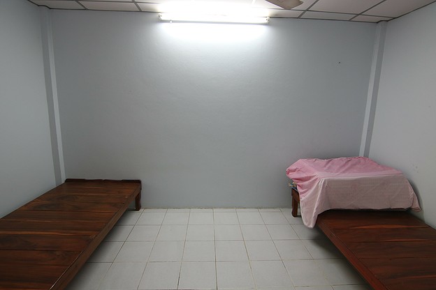 Condo — photo 2