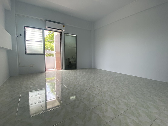 Condo · chon_buri — photo 4
