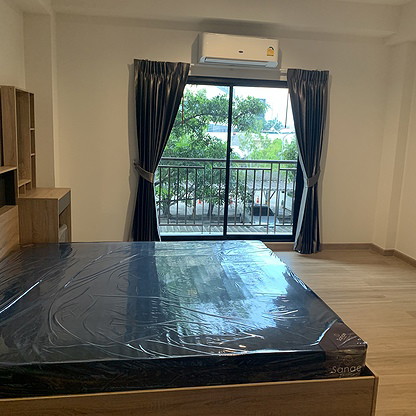 Condo — photo 2