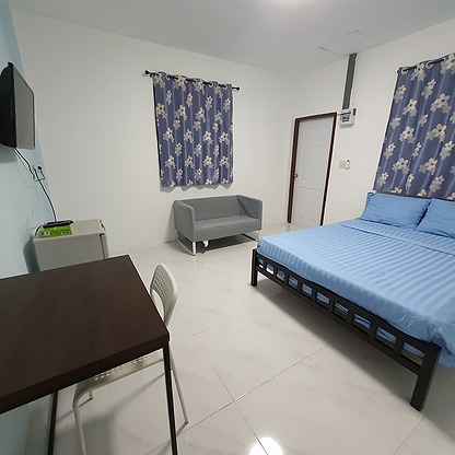 Condo — photo 1