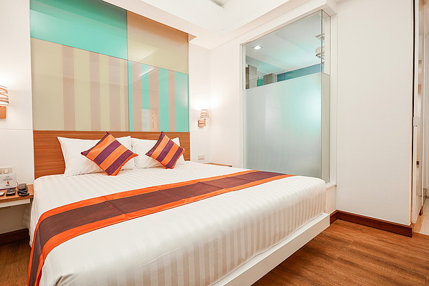 Condo · Khlong Toei, bangkok — photo 3