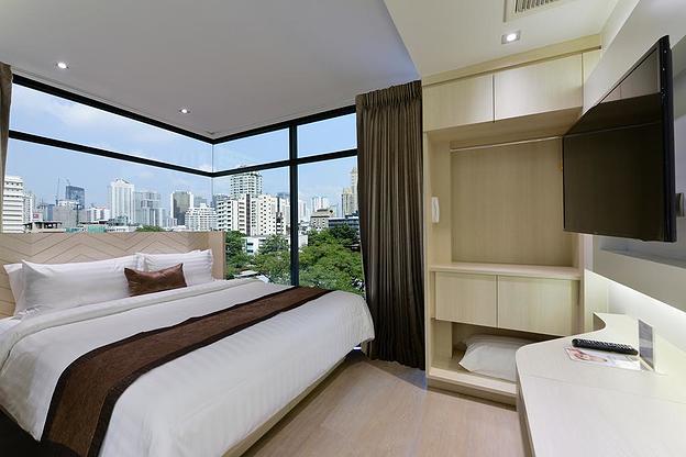 Condo · Watthana, bangkok — photo 1