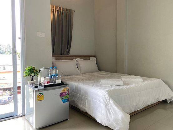 Condo — photo 2