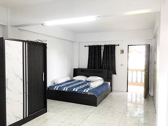 Condo — photo 5
