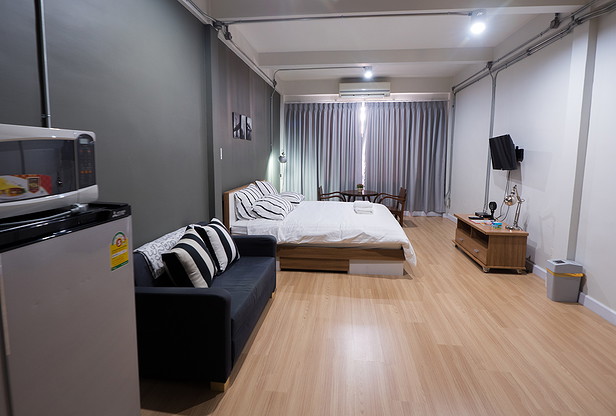 Condo · Bang Rak, bangkok — photo 4