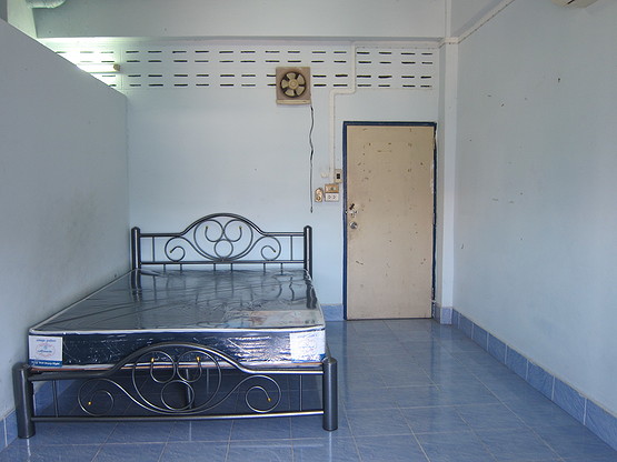 Condo · Phasi Charoen, bangkok — photo 2