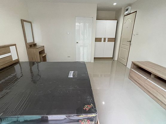 Condo · Bangkok Noi, bangkok — photo 4
