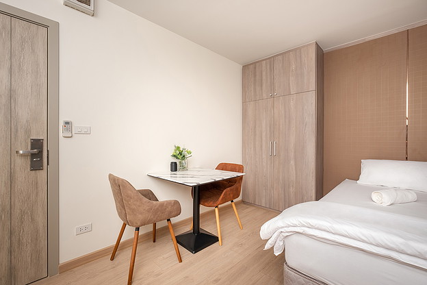 101 Residence — photo 1