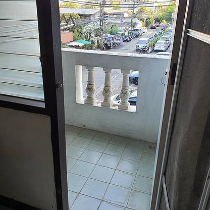 Condo · Bang Kapi, bangkok — photo 3
