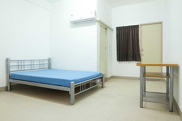 Condo · Bangkok Noi, bangkok — photo 1