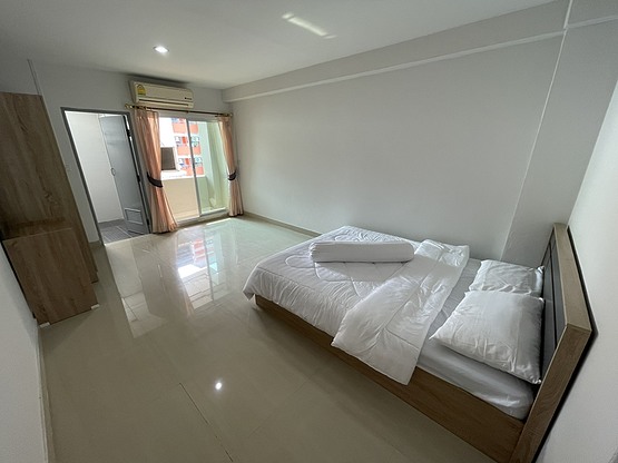 Condo · bangkok — photo 1